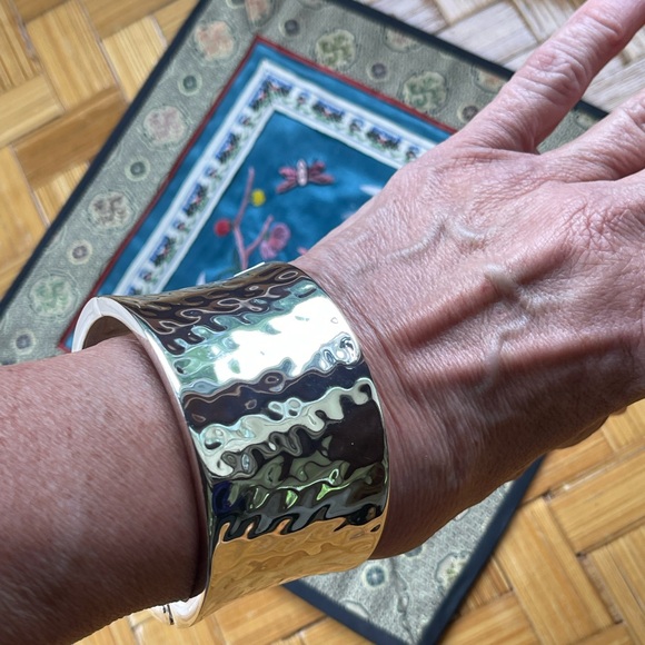 Robert Lee Morris wide silver bangle/cuff bracelet RLM Soho - Picture 8 of 9